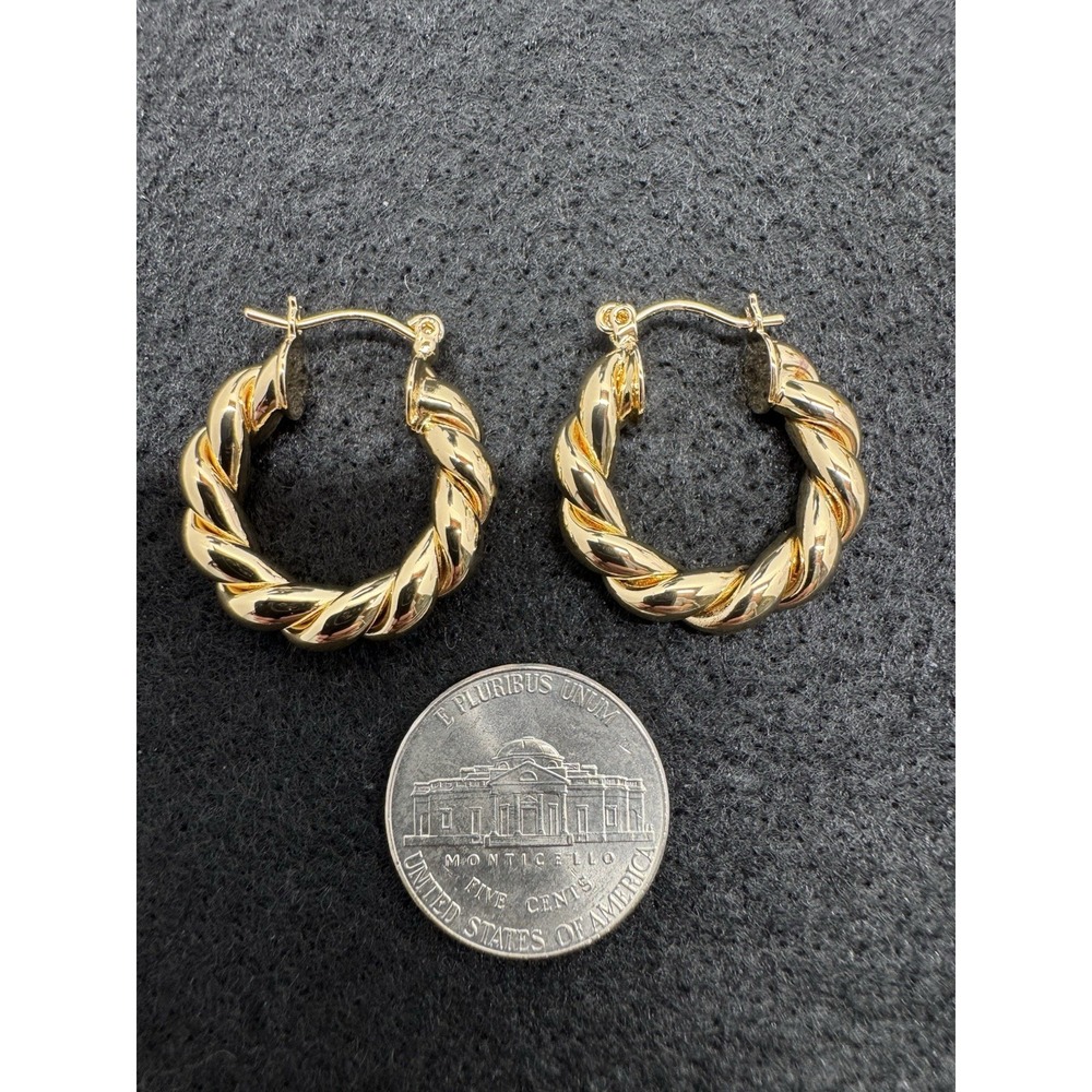 Gold Tone Twisted Rope Hoop Earrings Chunky Hinged Closure New